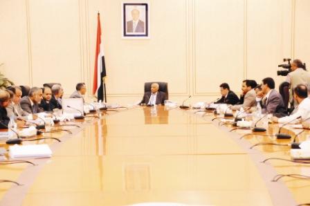 من اجتماع المجلس الأعلى للطاقة برئاسة باسندوة أمس